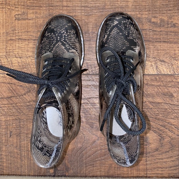 QUPID Jelly Python Lace Up Combat Moto Waterproof Boots “Dr. Marten-Inspired” - Picture 6 of 12